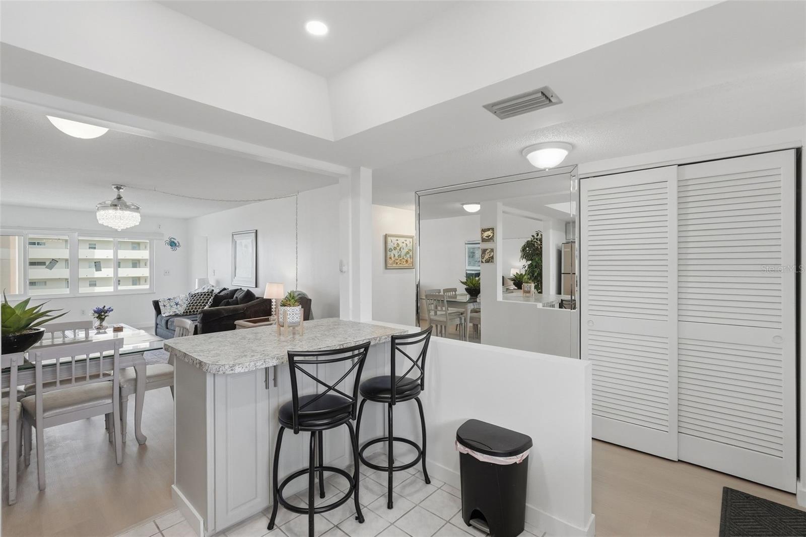 4550 COVE CIR #808 — photo 5