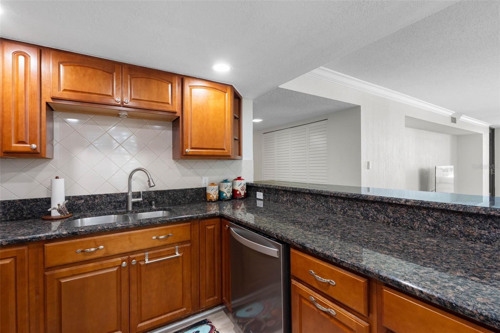 1400 GULF BLVD #104 — photo 9