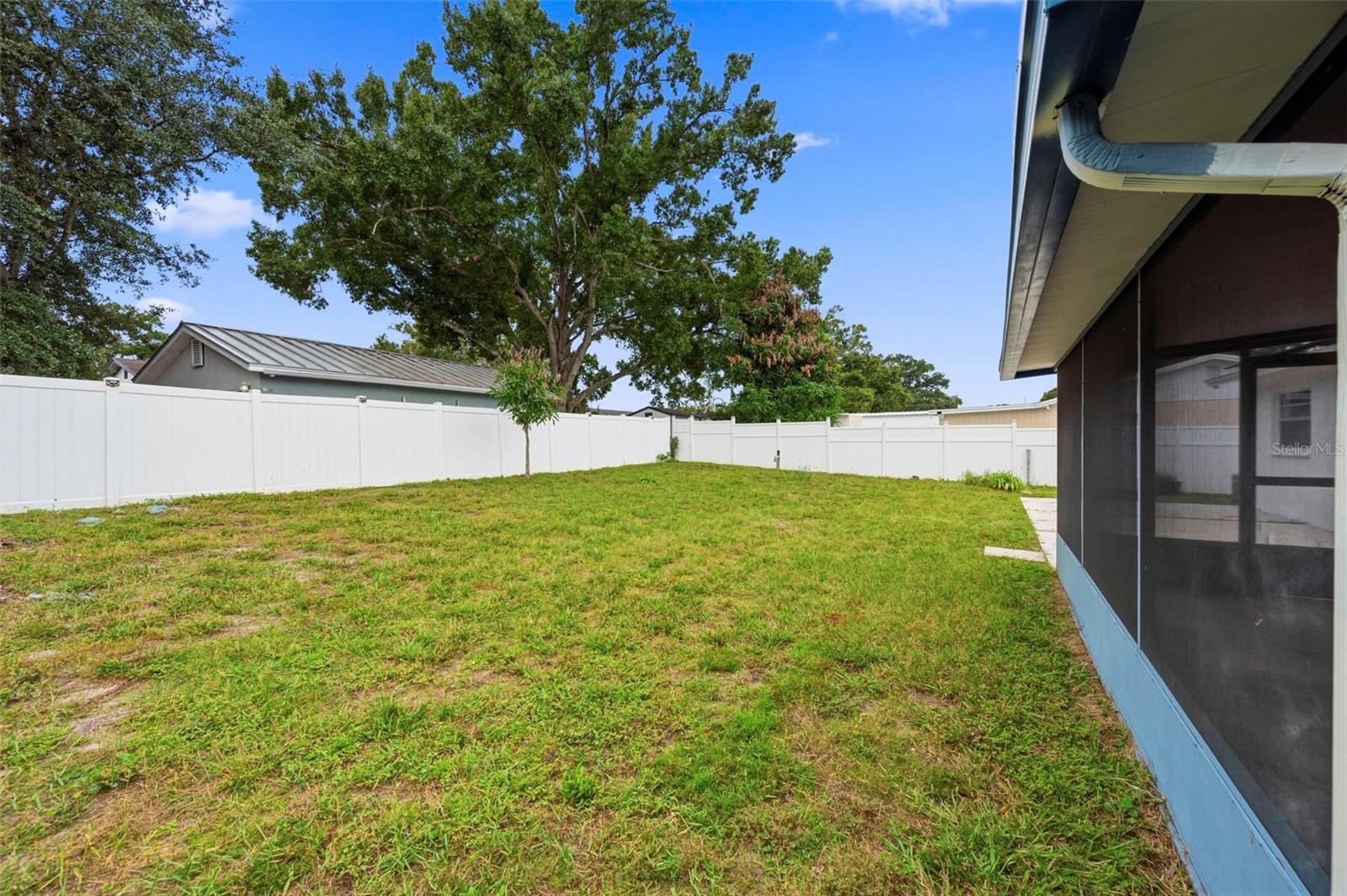 1719 JULIAN LANE DR — photo 18