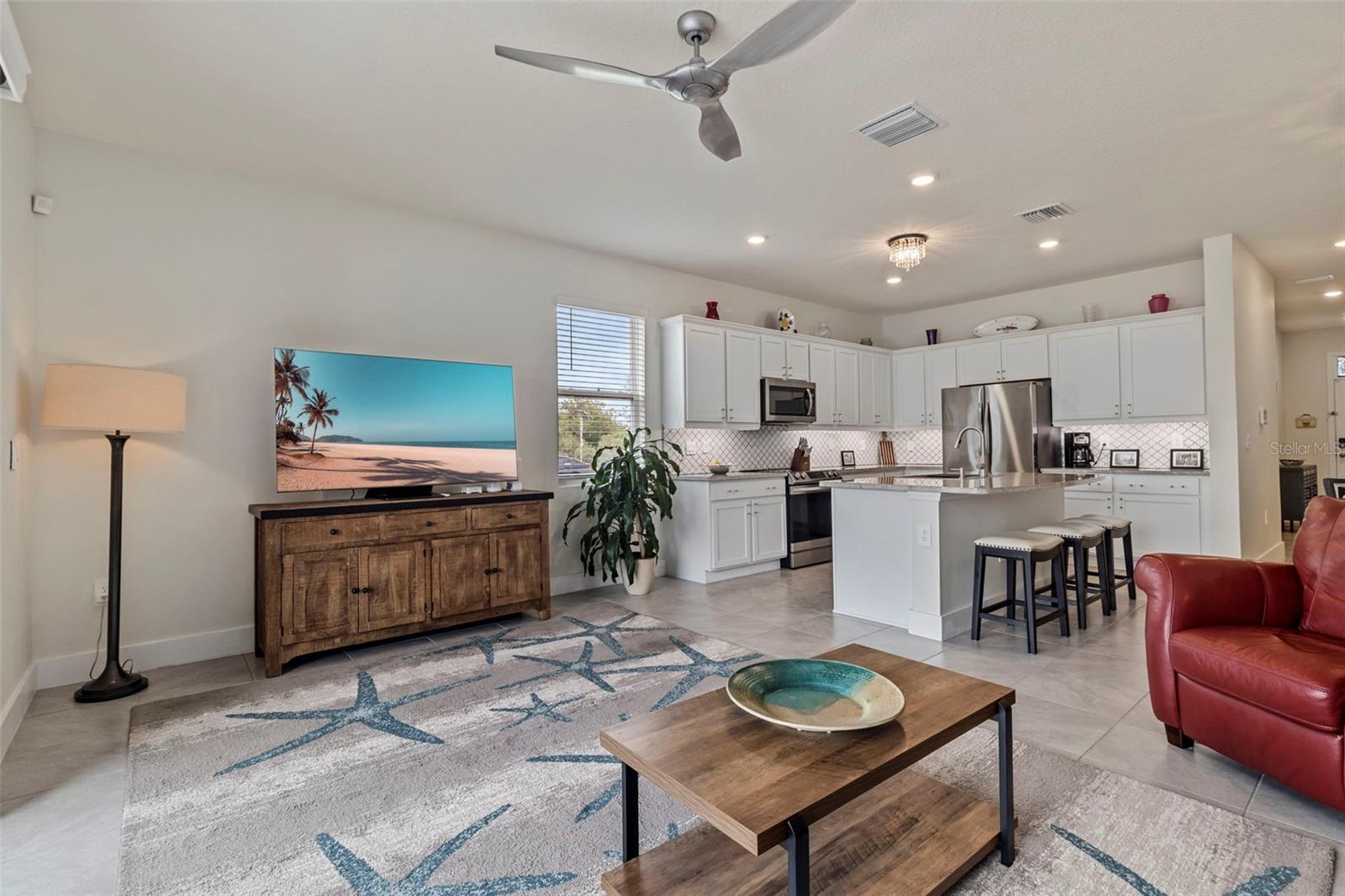 8915 MILESTONE DR — photo 12