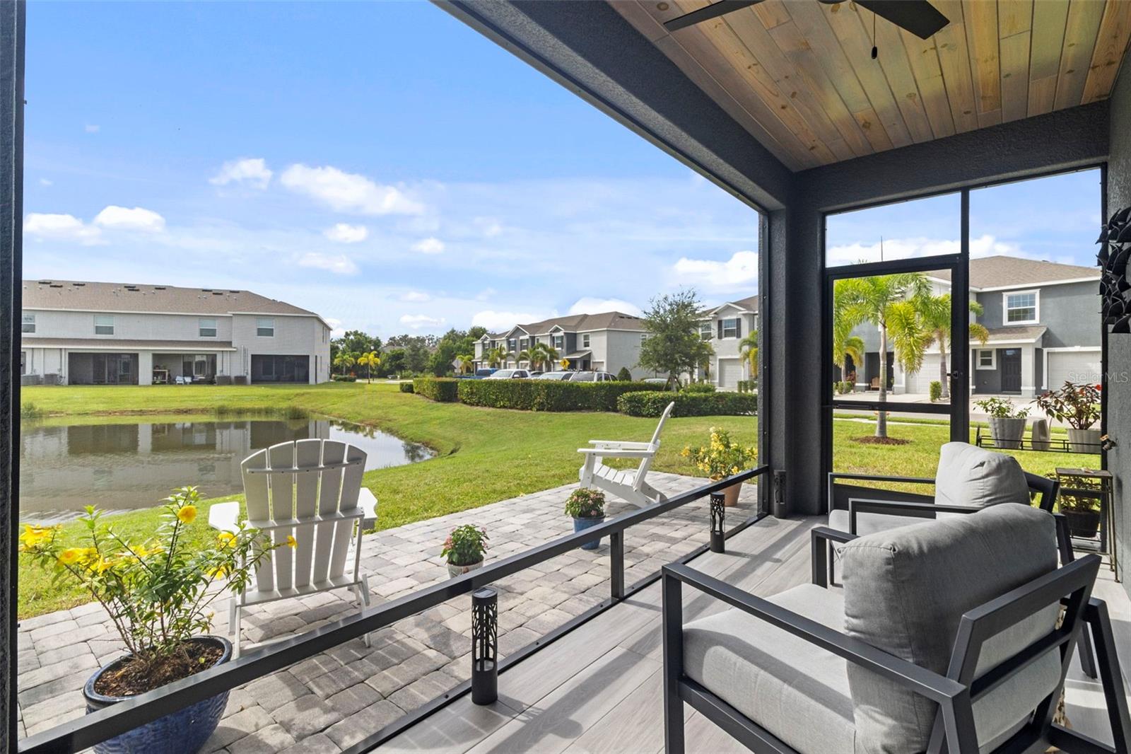8915 MILESTONE DR — photo 15