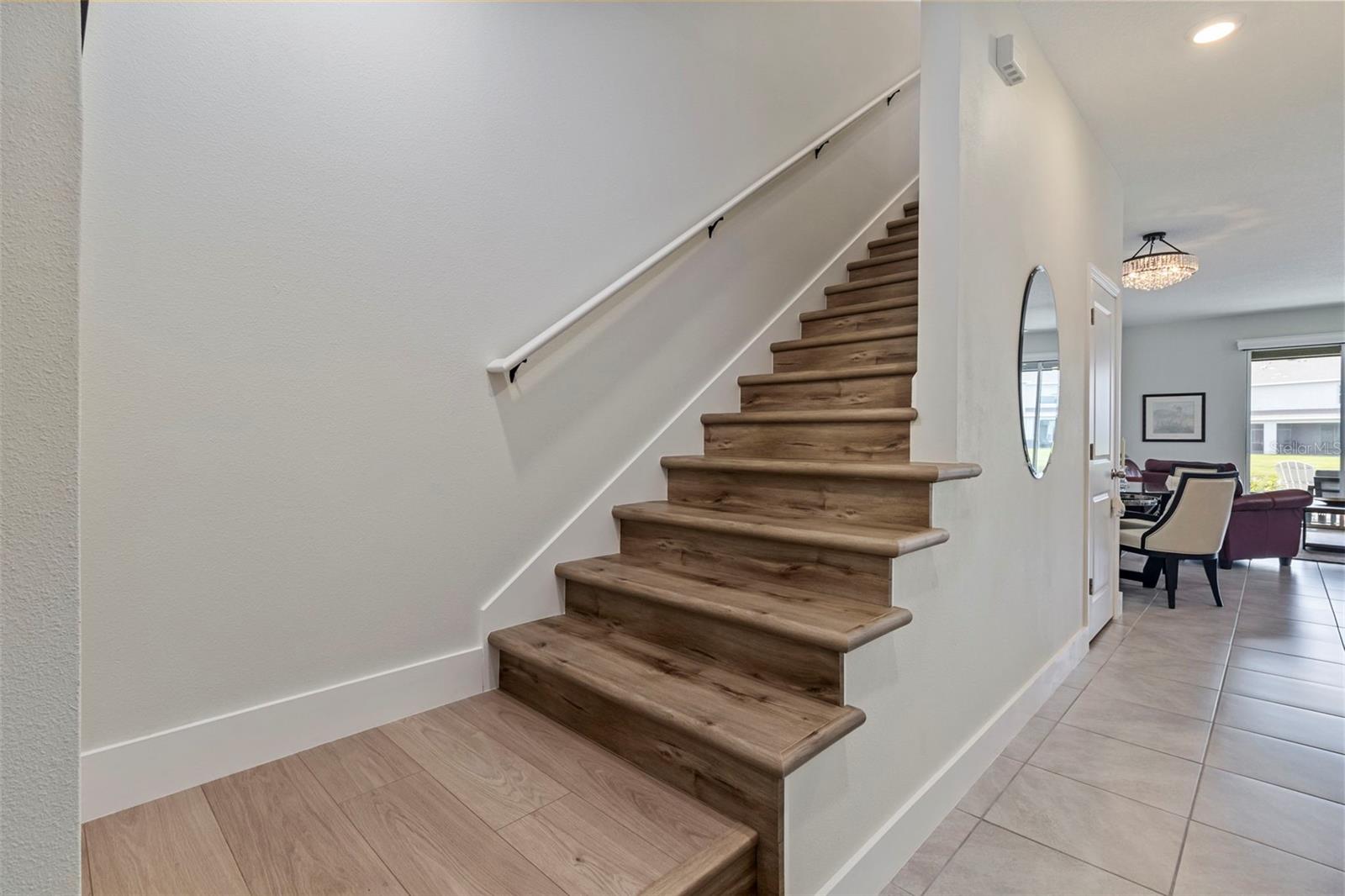 8915 MILESTONE DR — photo 5