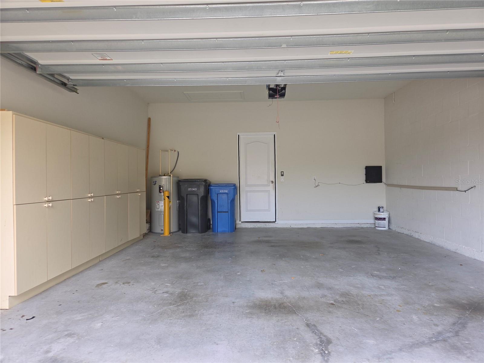 2229 BROADWAY VIEW AVE — photo 39