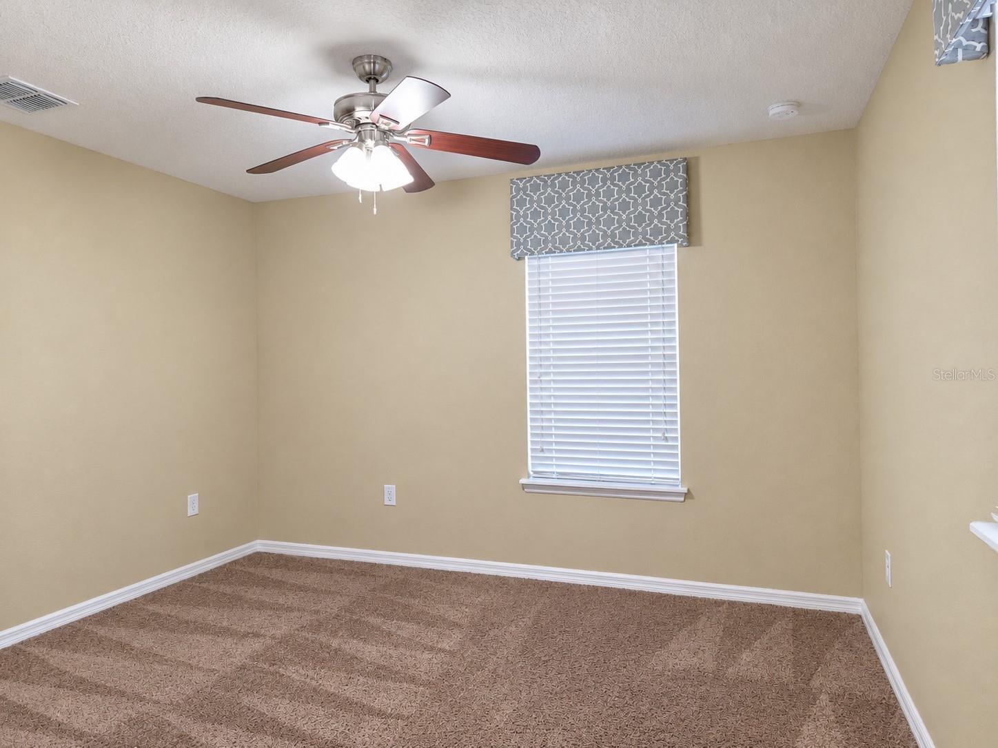 2229 BROADWAY VIEW AVE — photo 28