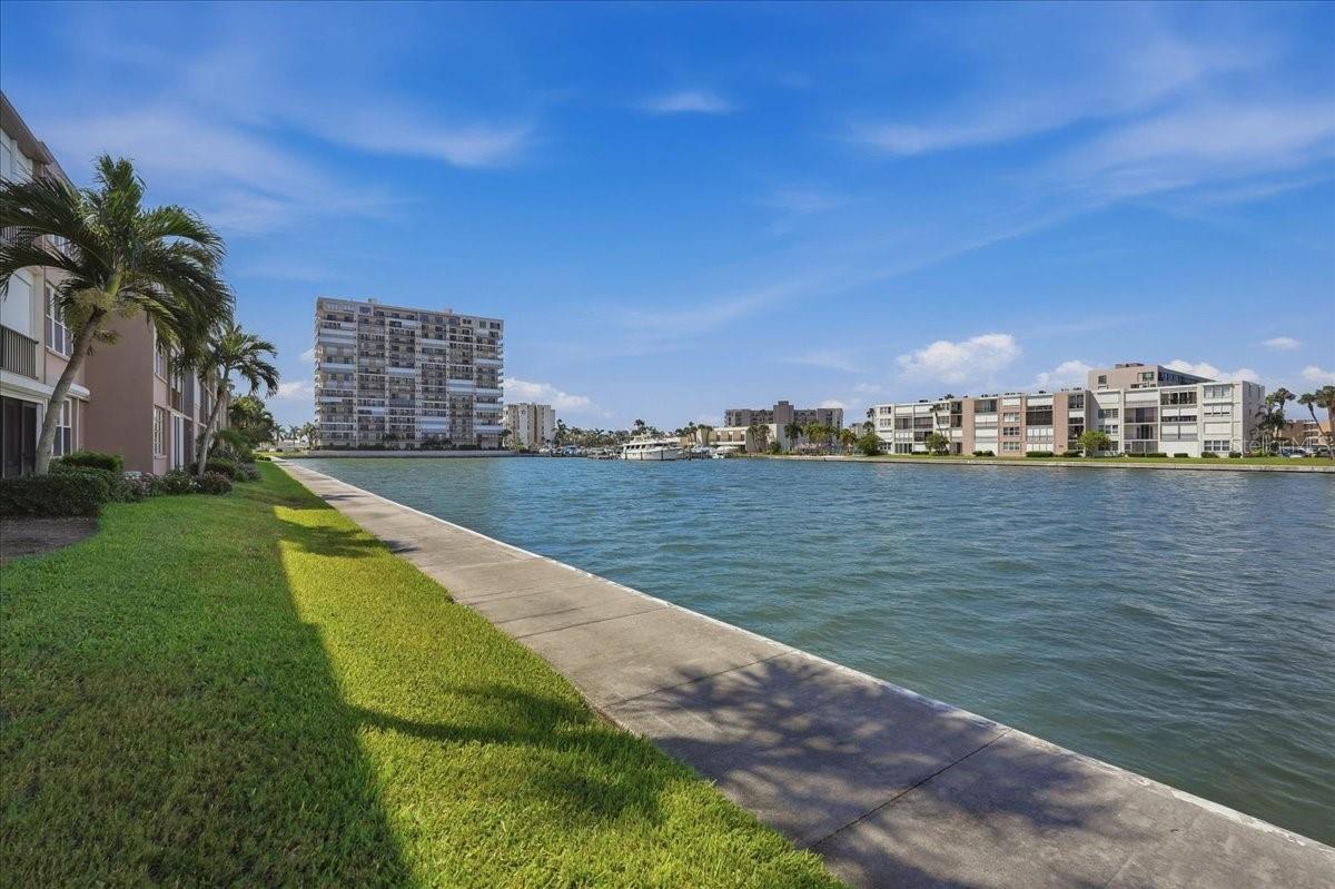 7540 BAY ISLAND DR S #253 — photo 46