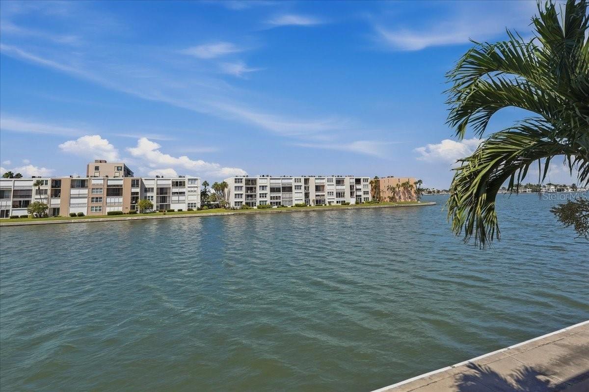 7540 BAY ISLAND DR S #253 — photo 3