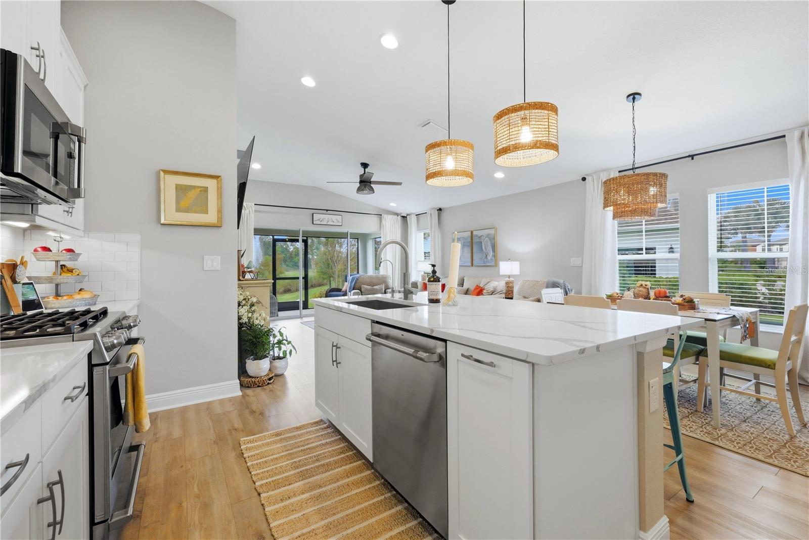 12594 OAK HILL WAY — photo 15