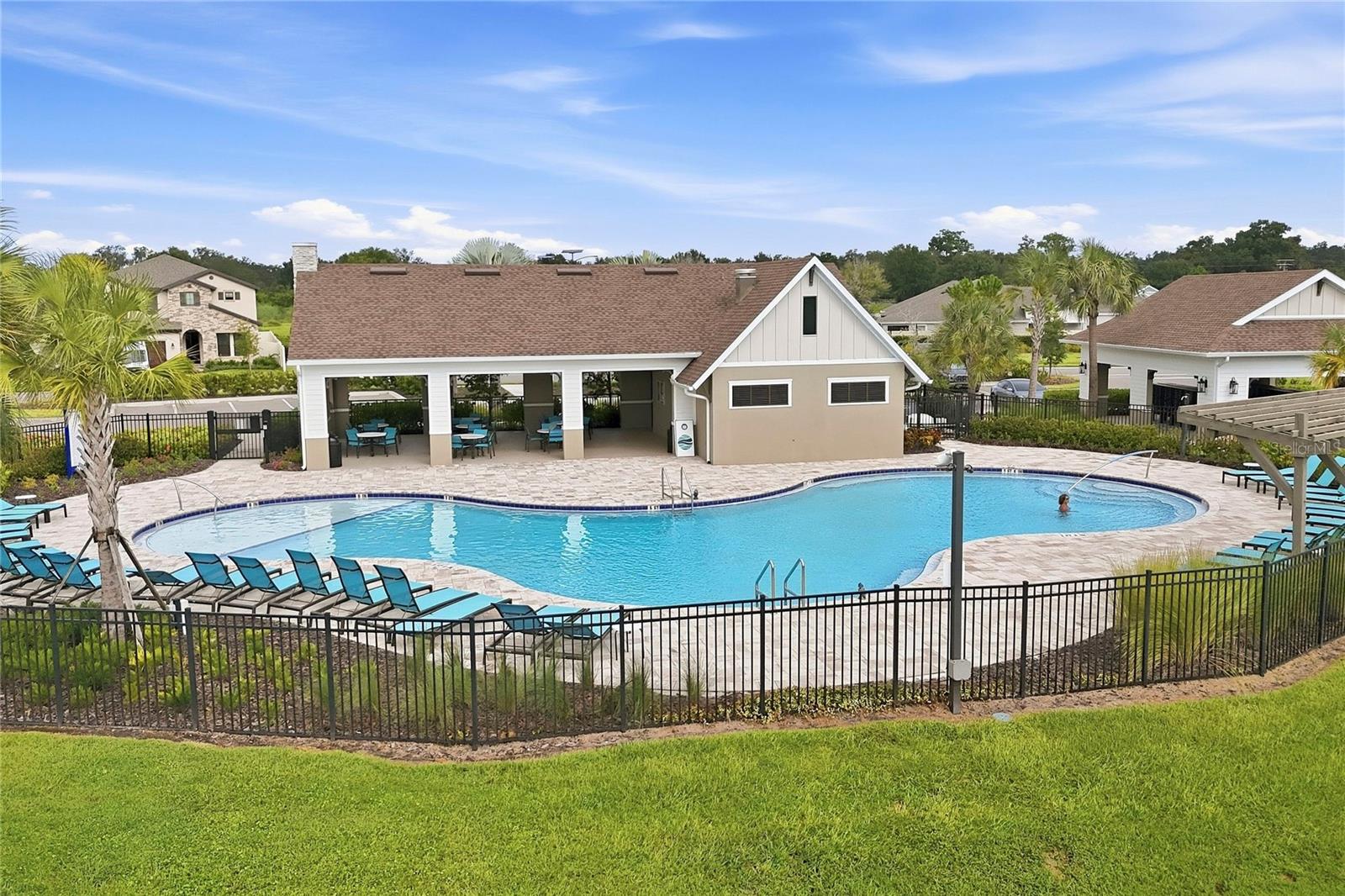12594 OAK HILL WAY — photo 38
