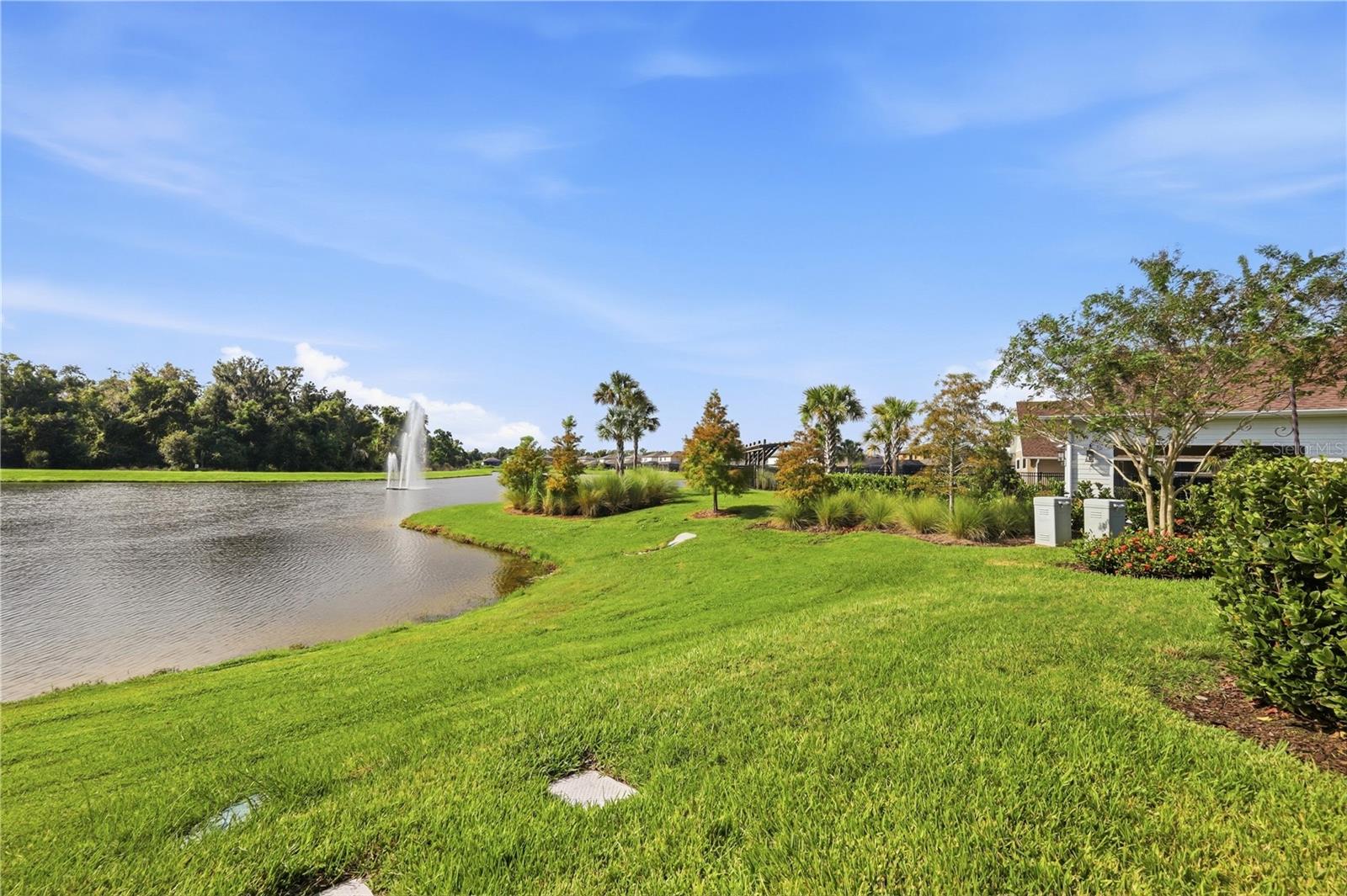 12594 OAK HILL WAY — photo 34