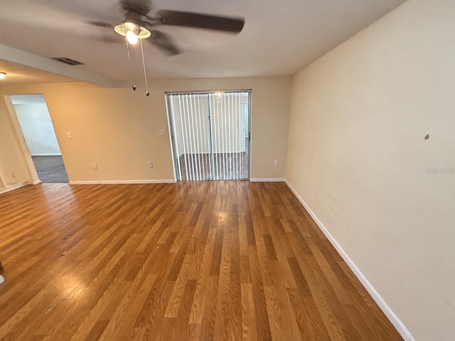 8952 STERLING LN — photo 11