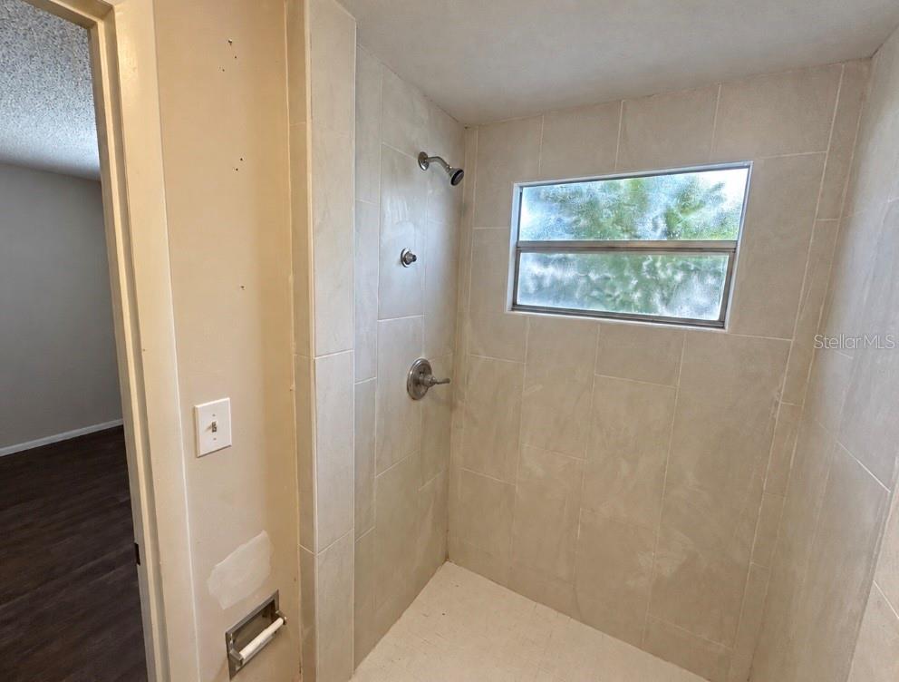 8952 STERLING LN — photo 14