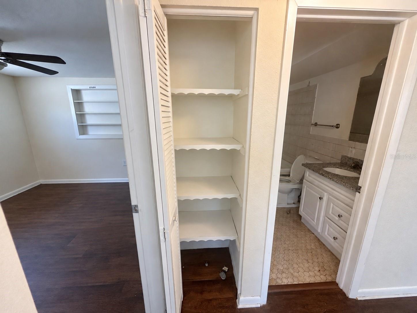 8952 STERLING LN — photo 16