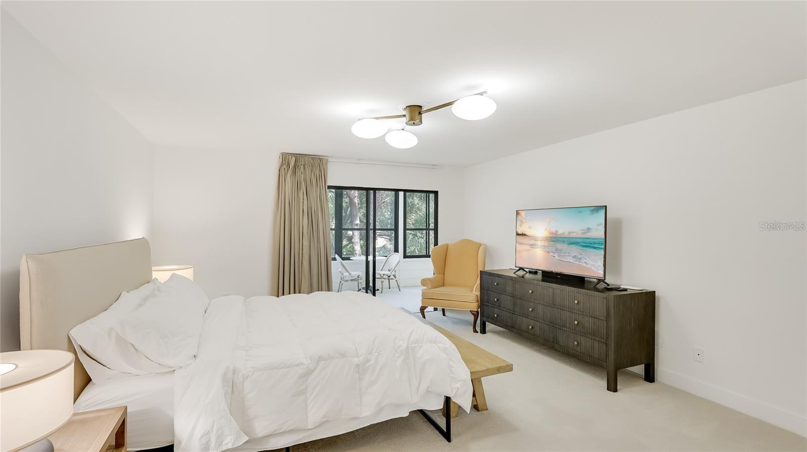 303 SPRINGDALE DR #303 — photo 15