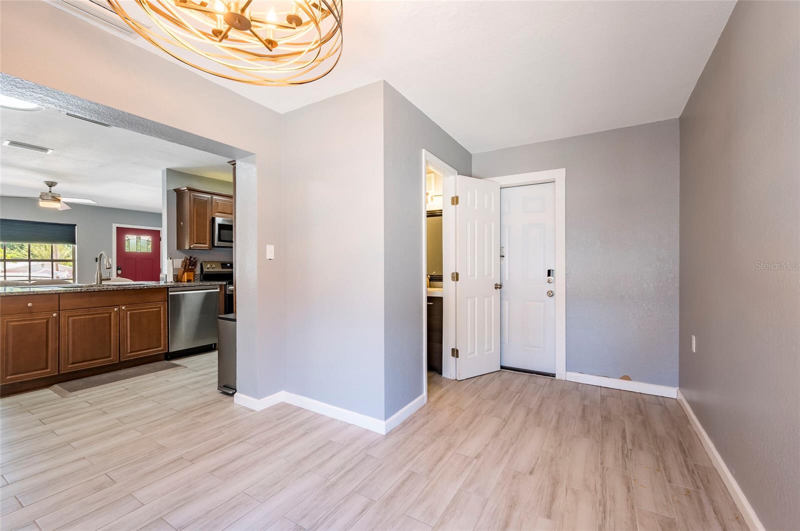 504 OMAHA ST — photo 26