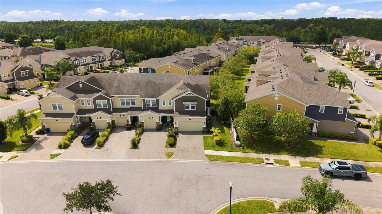 2117 LAKE WATERS PL — photo 40