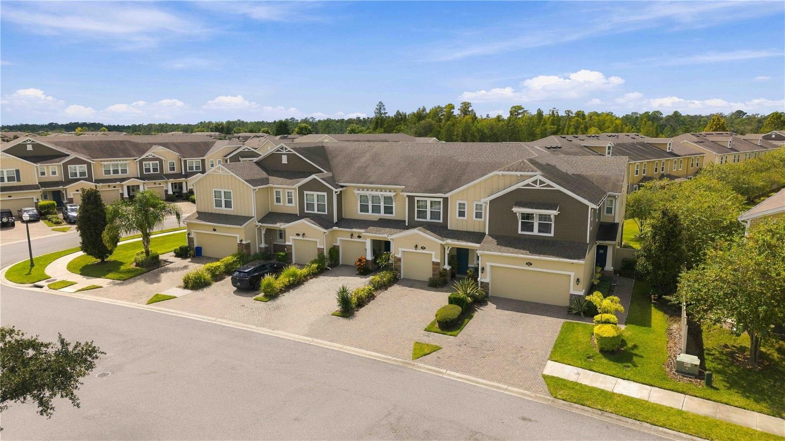 2117 LAKE WATERS PL — photo 47