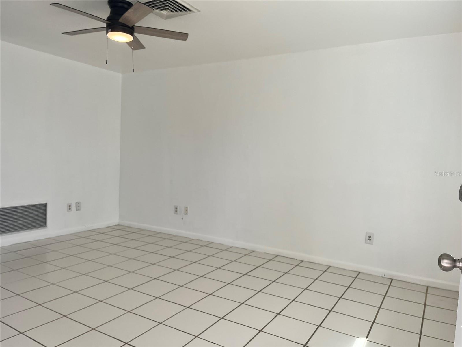 1201 SPALDING RD — photo 3