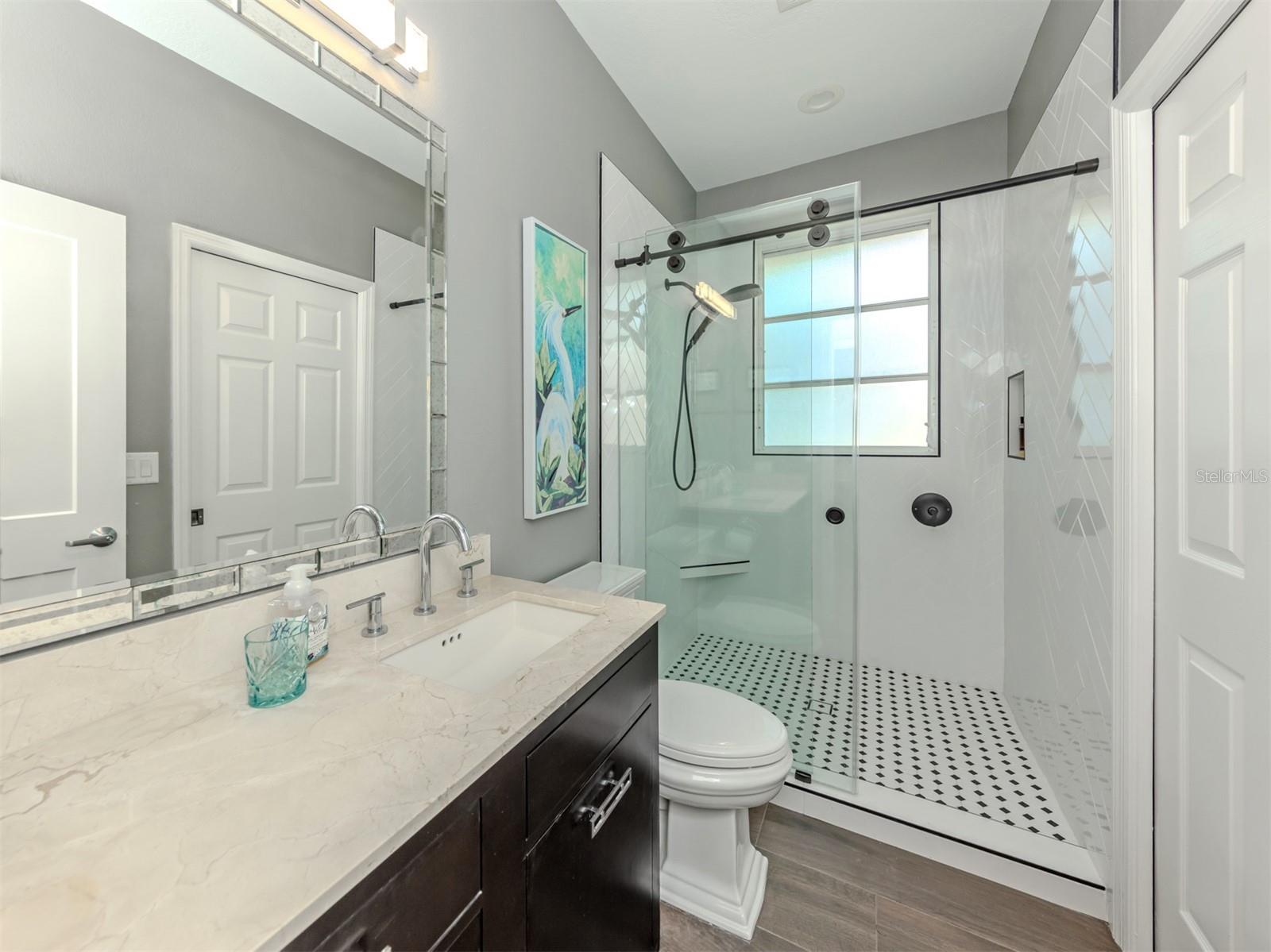 143 WAYFOREST DR — photo 28