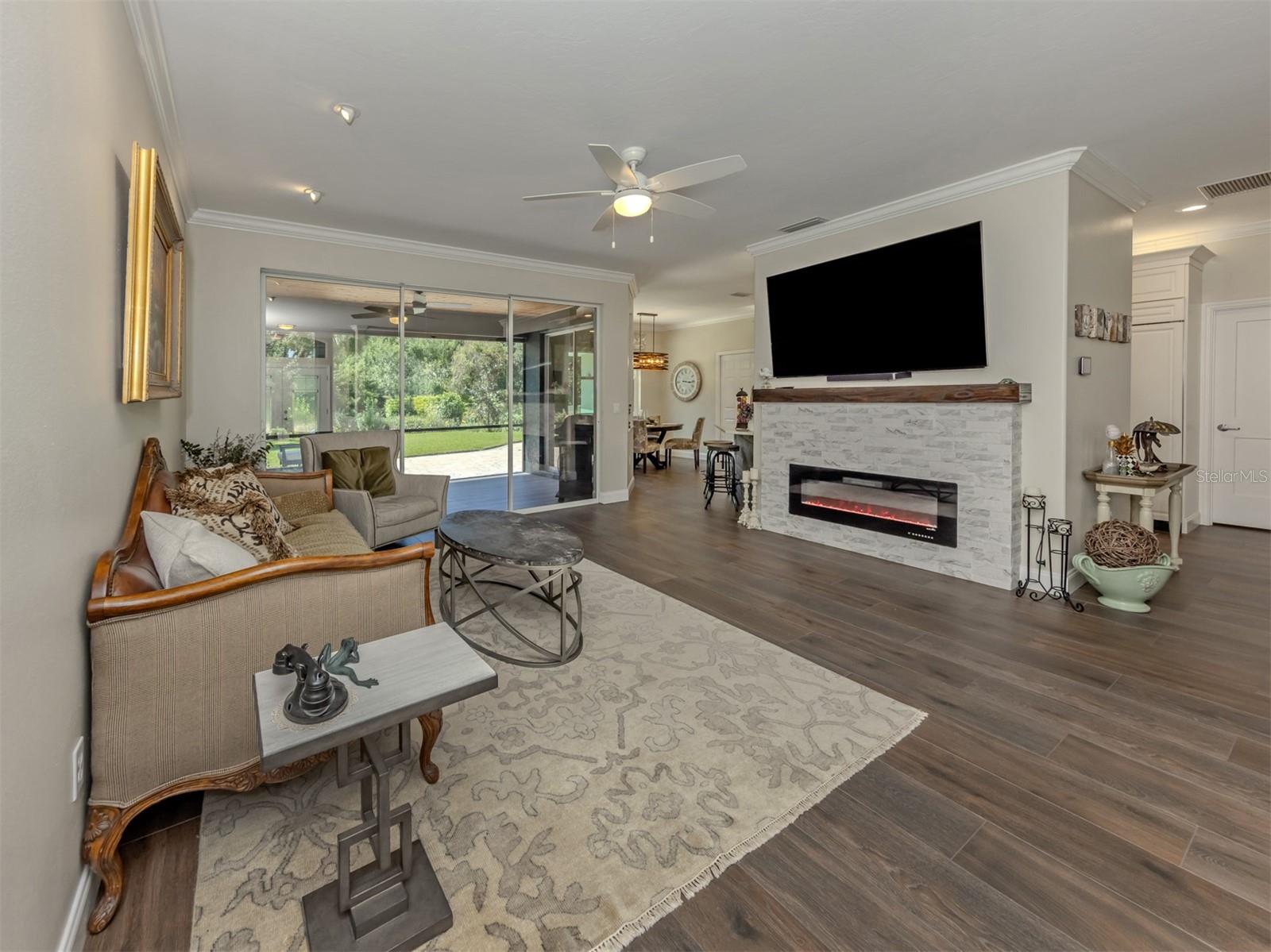143 WAYFOREST DR — photo 5