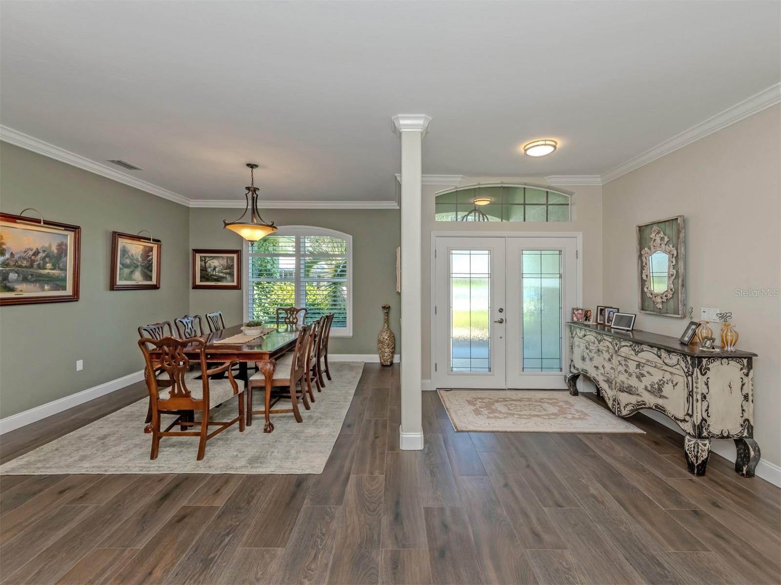 143 WAYFOREST DR — photo 13