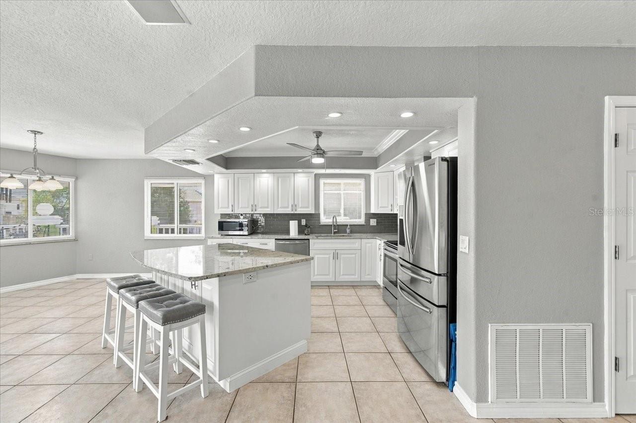 6744 SEAVIEW BLVD — photo 23
