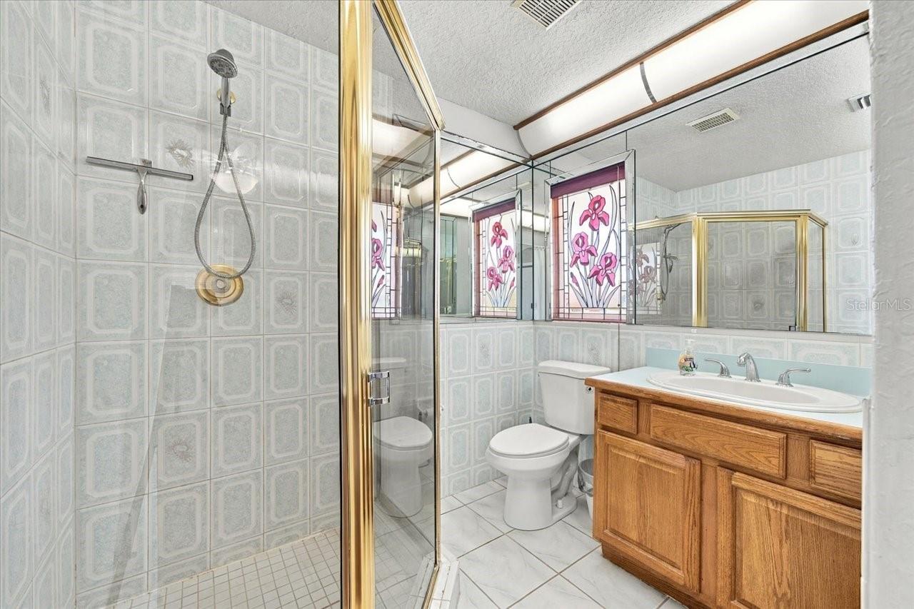 6744 SEAVIEW BLVD — photo 39