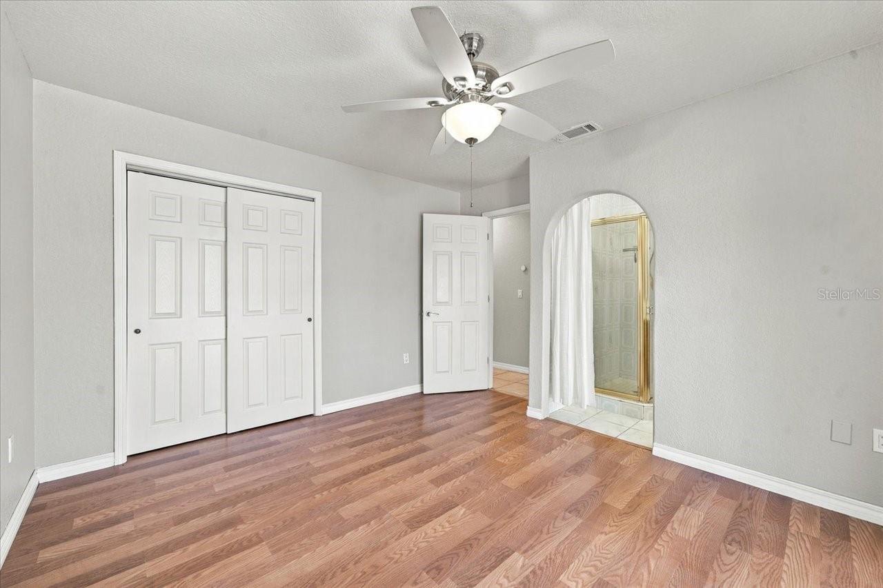 6744 SEAVIEW BLVD — photo 37