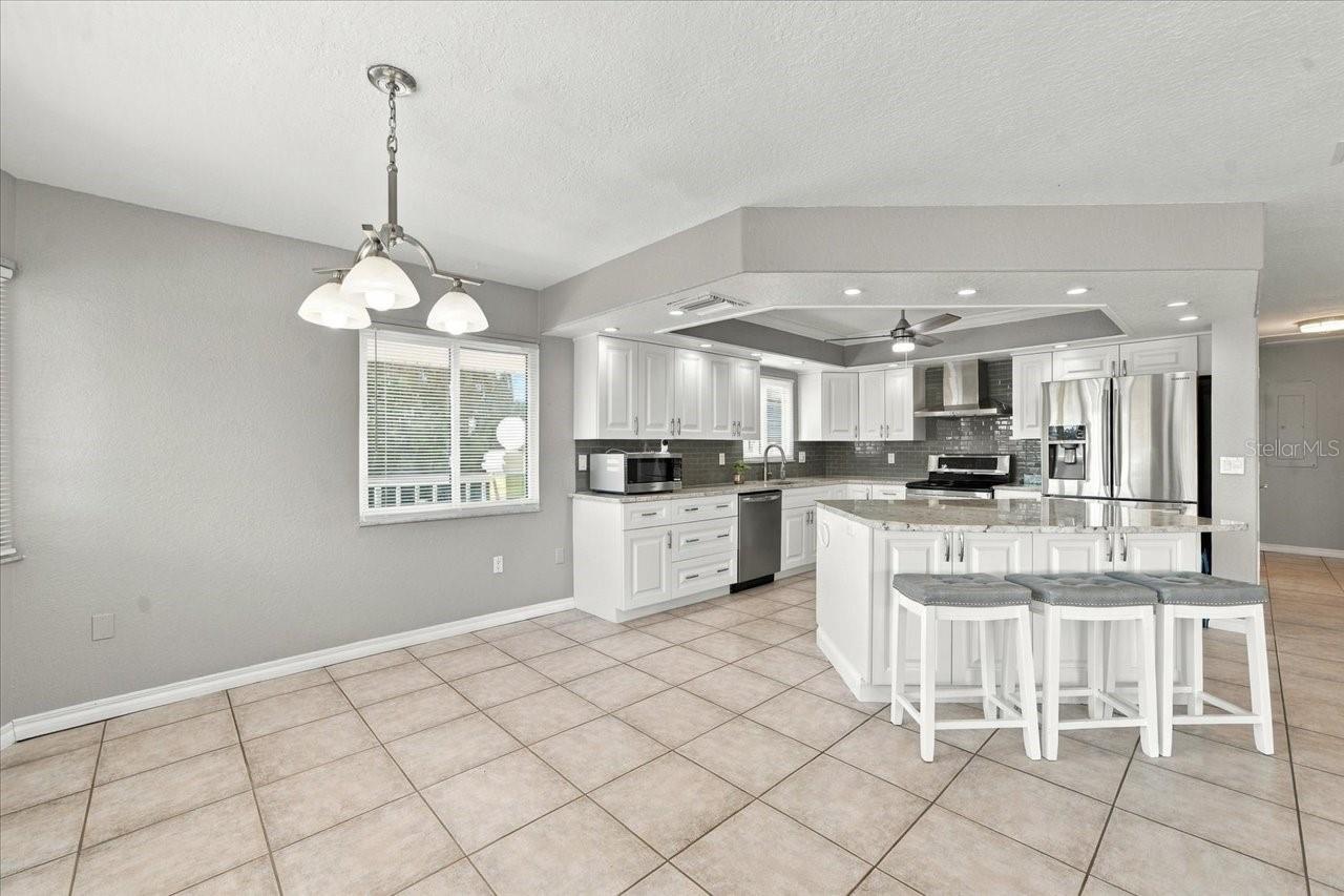 6744 SEAVIEW BLVD — photo 20