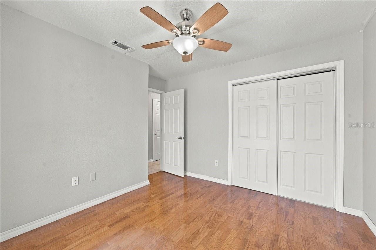 6744 SEAVIEW BLVD — photo 40