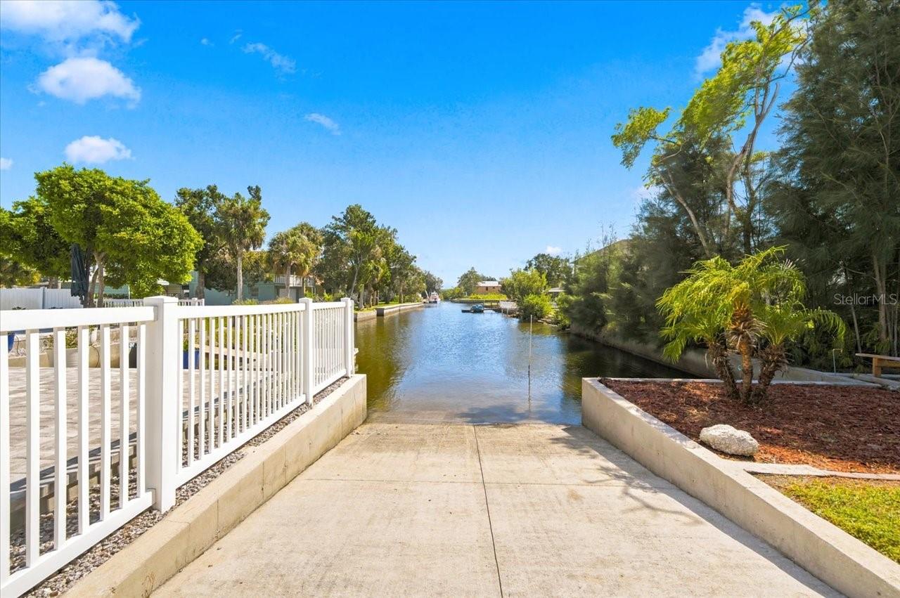 6744 SEAVIEW BLVD — photo 72