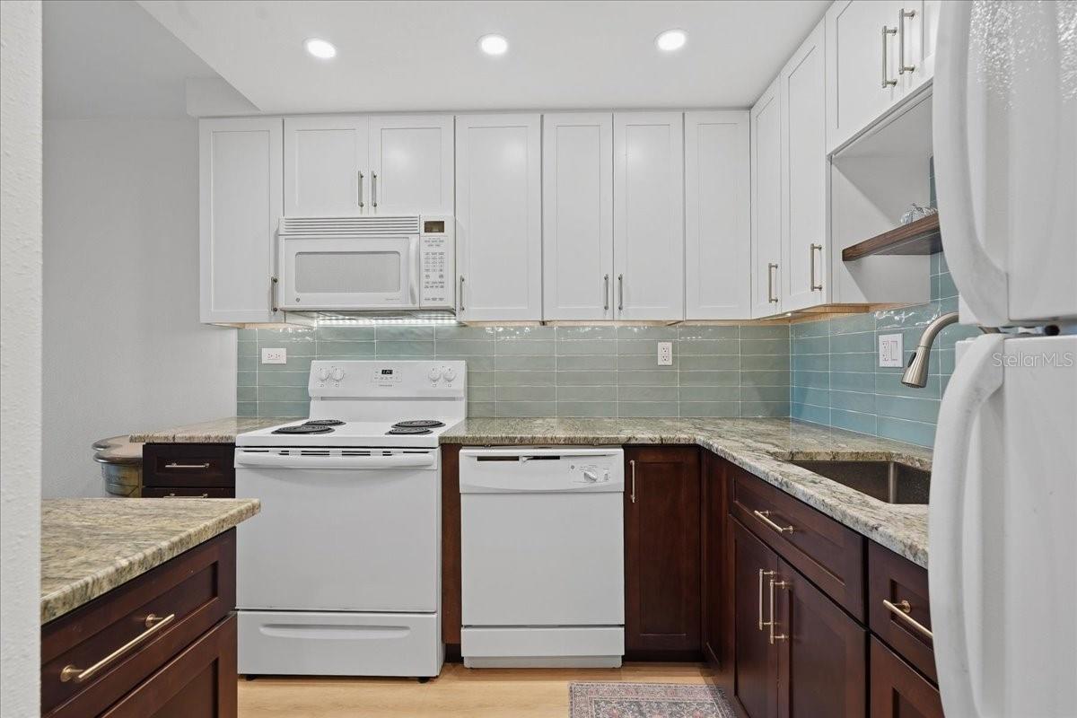 420 64TH AVE #208 — photo 16