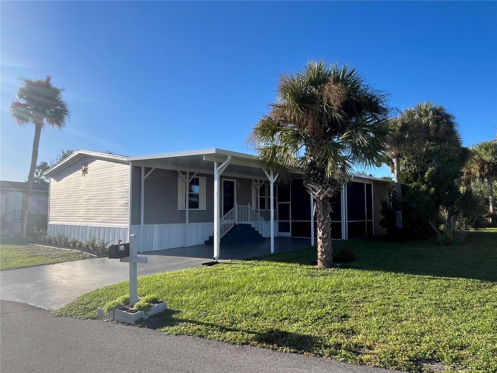214 COMO DR — photo 3