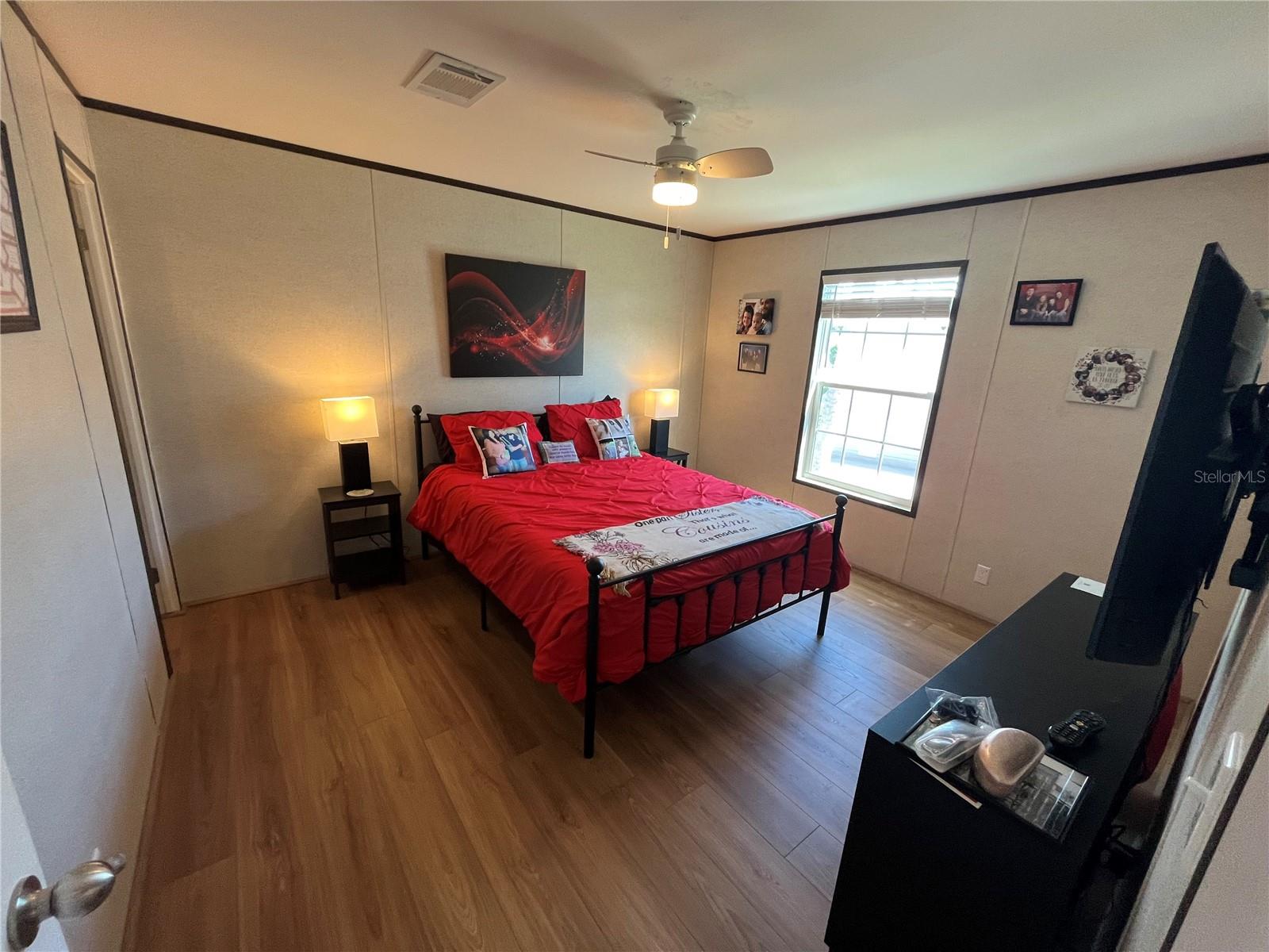 214 COMO DR — photo 39