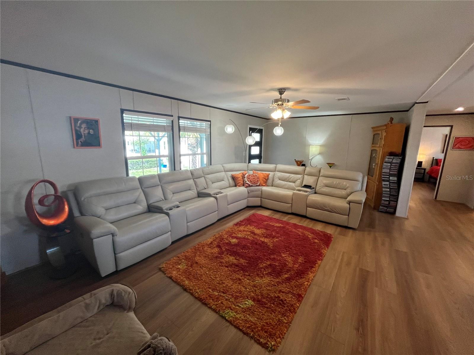 214 COMO DR — photo 13