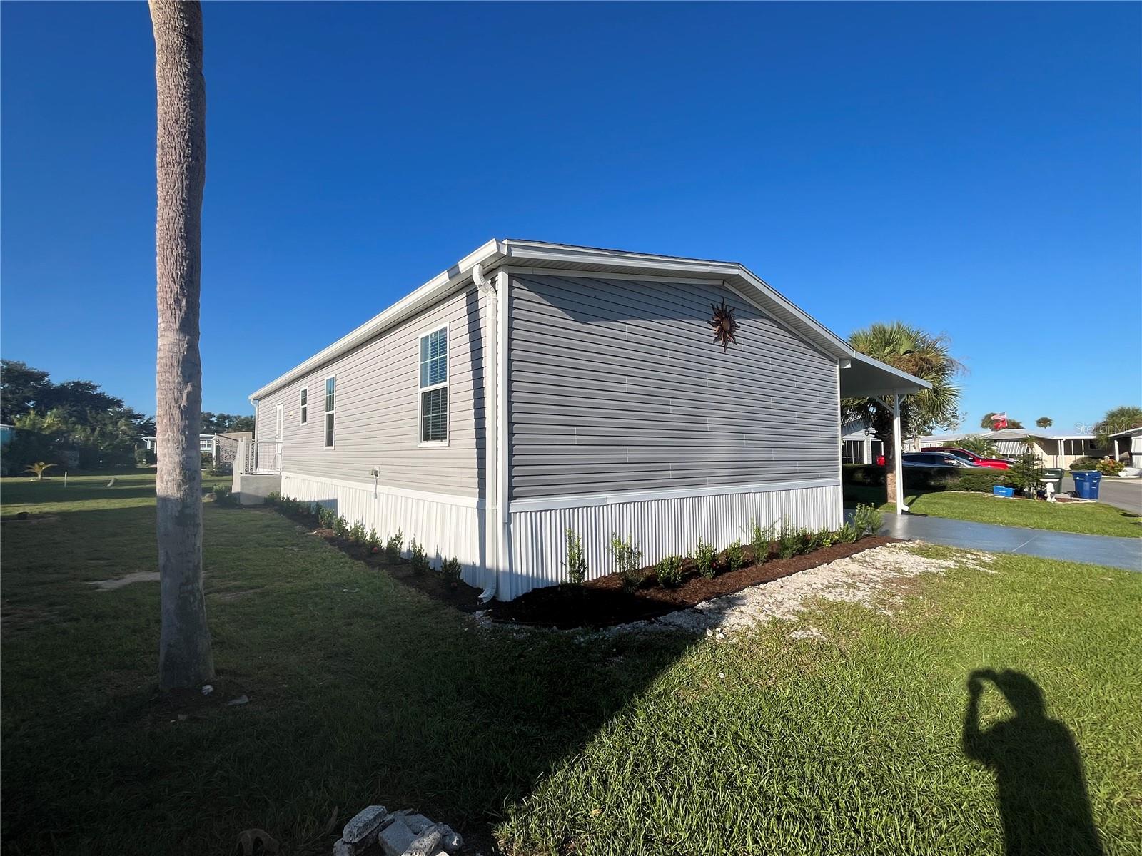 214 COMO DR — photo 4