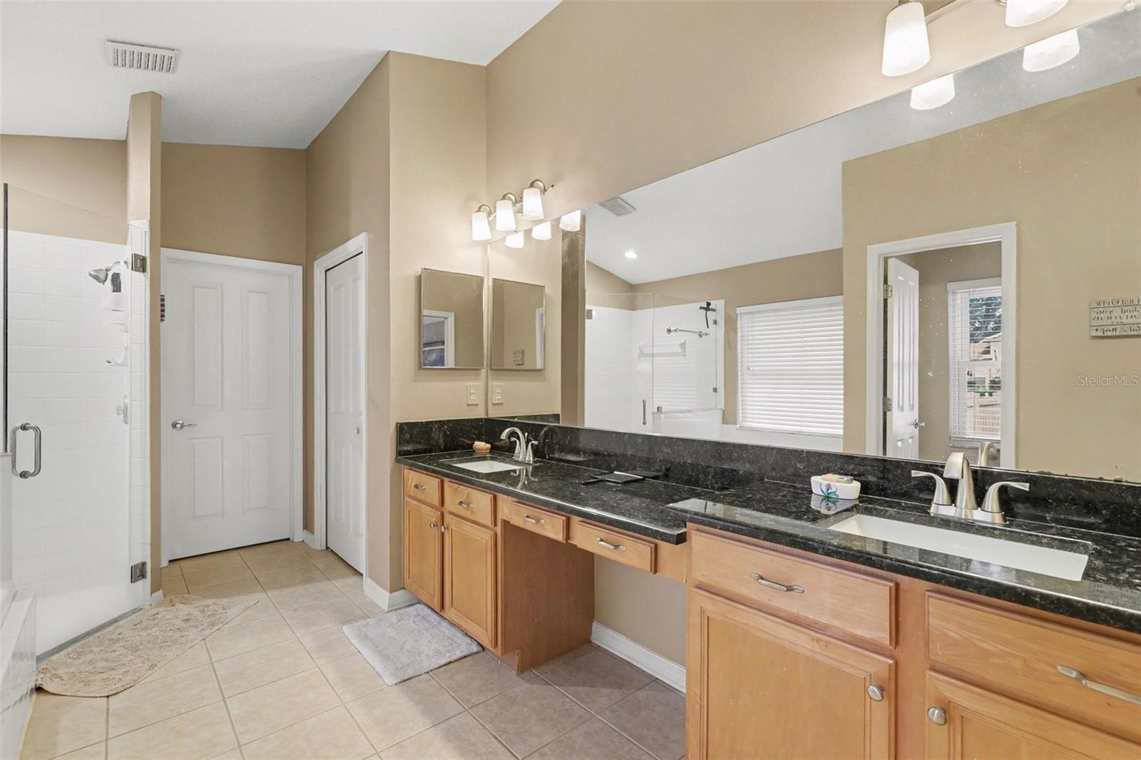8937 ABERDEEN CREEK CIR — photo 20
