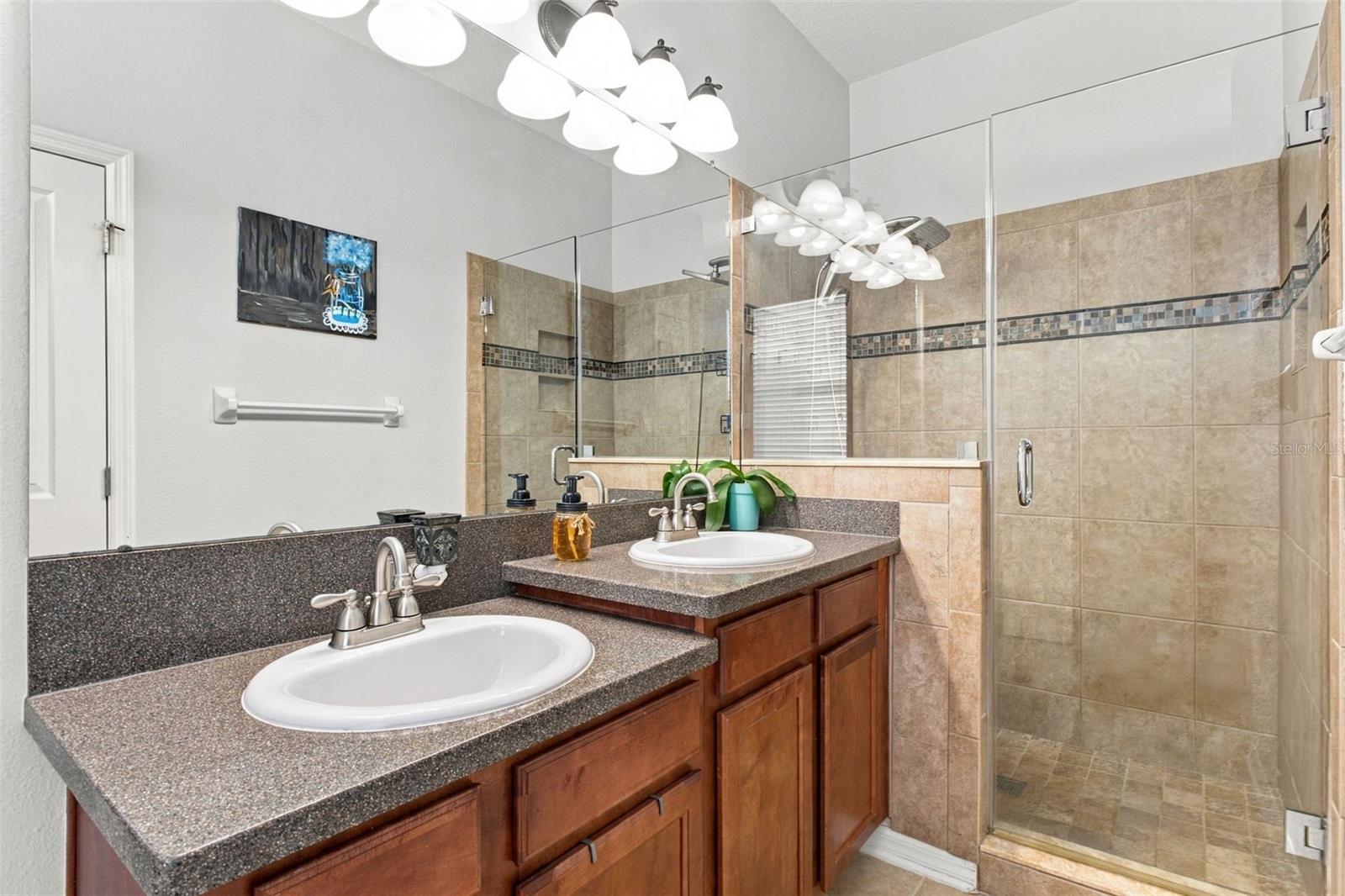 10643 MARSHA DR — photo 23