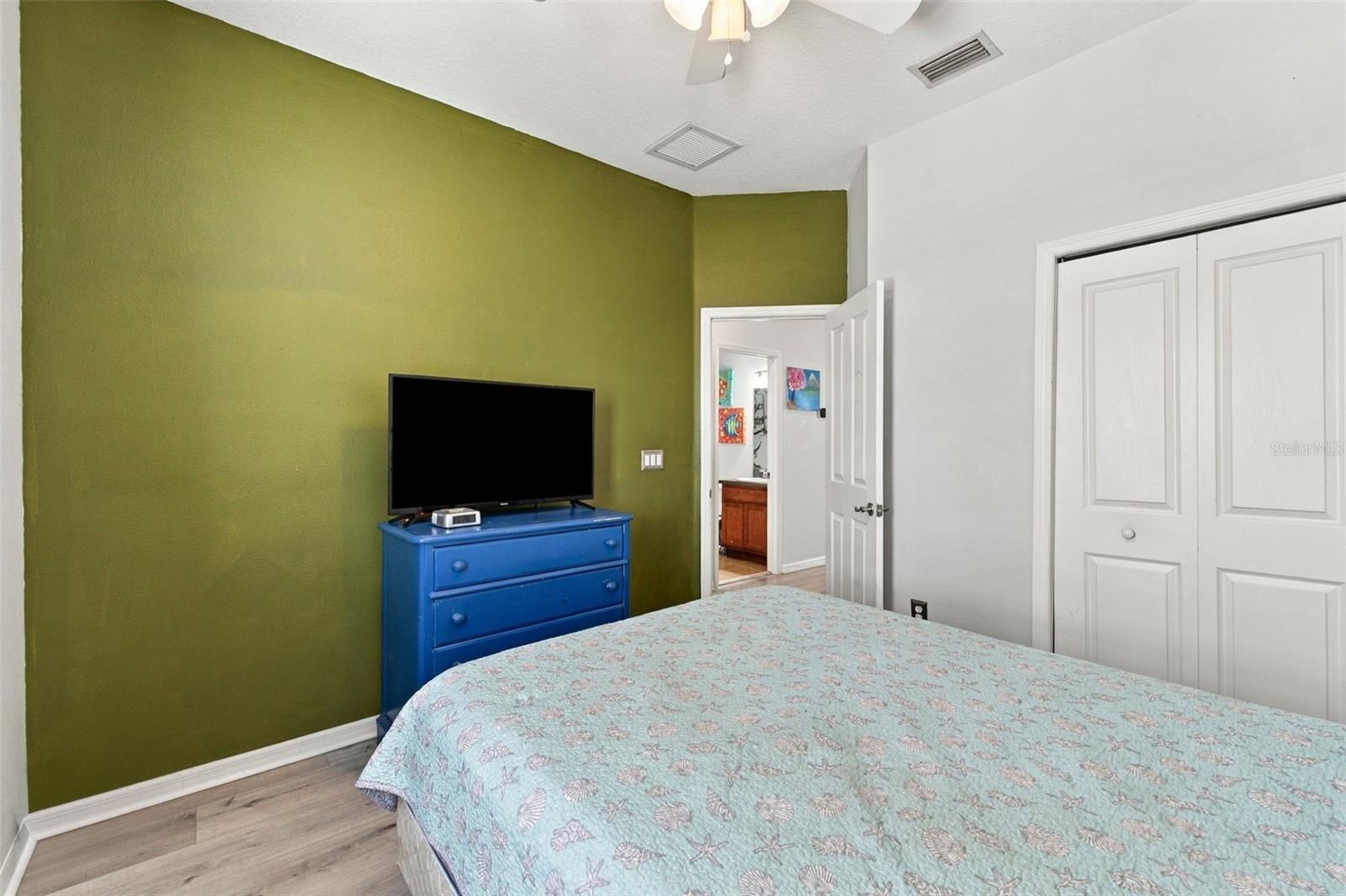 10643 MARSHA DR — photo 27