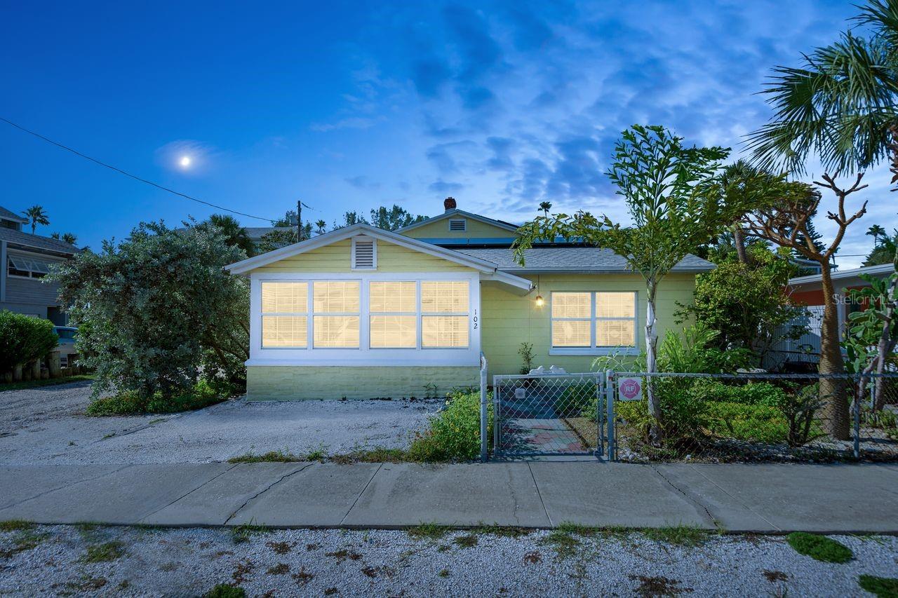 102 11TH AVE — photo 66