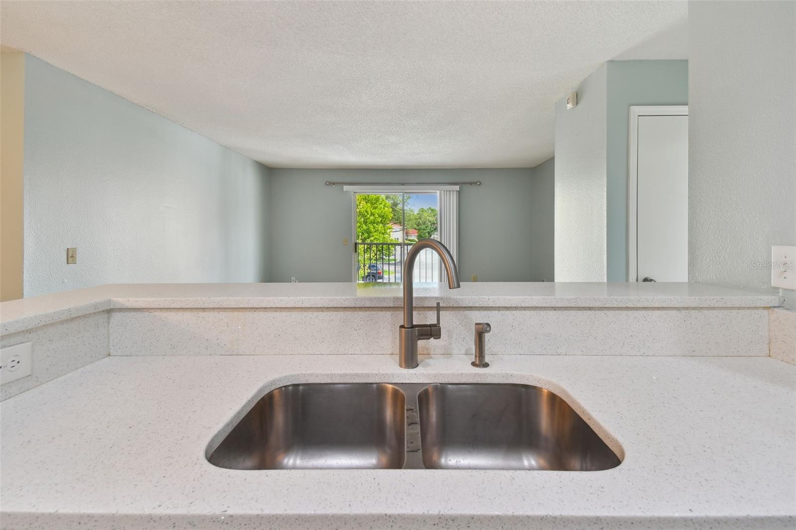 9481 HIGHLAND OAK DR #1615 — photo 14