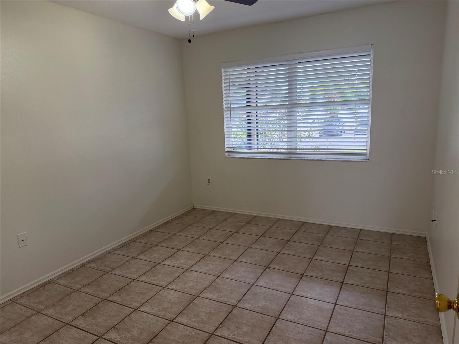 885 DARWIN RD — photo 10