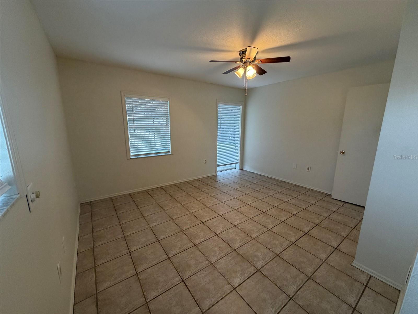 885 DARWIN RD — photo 6