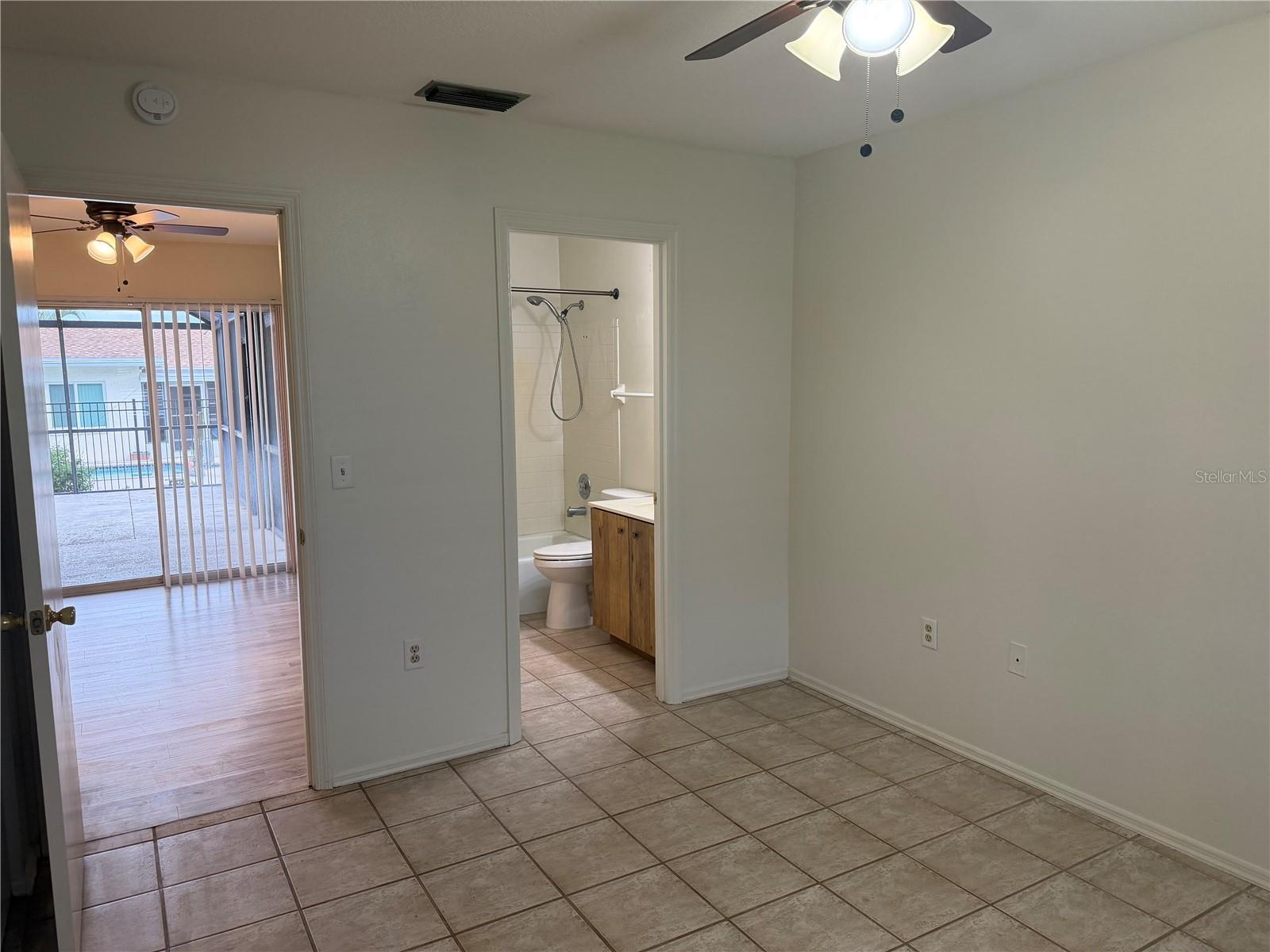 885 DARWIN RD — photo 11