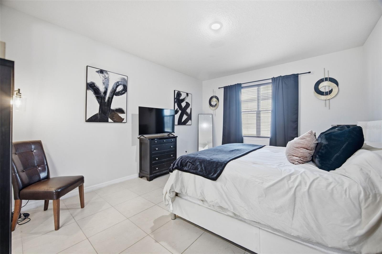19271 MOSSY PINE DR — photo 10