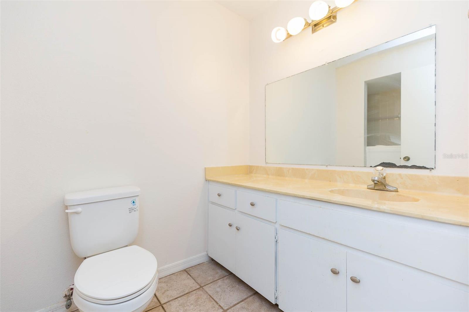 7707 ROCKVILLE CT — photo 19
