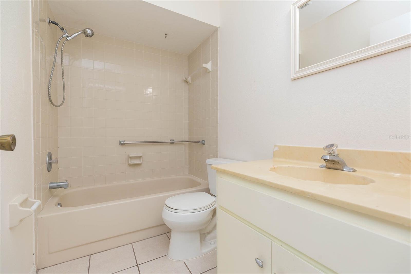 7707 ROCKVILLE CT — photo 15