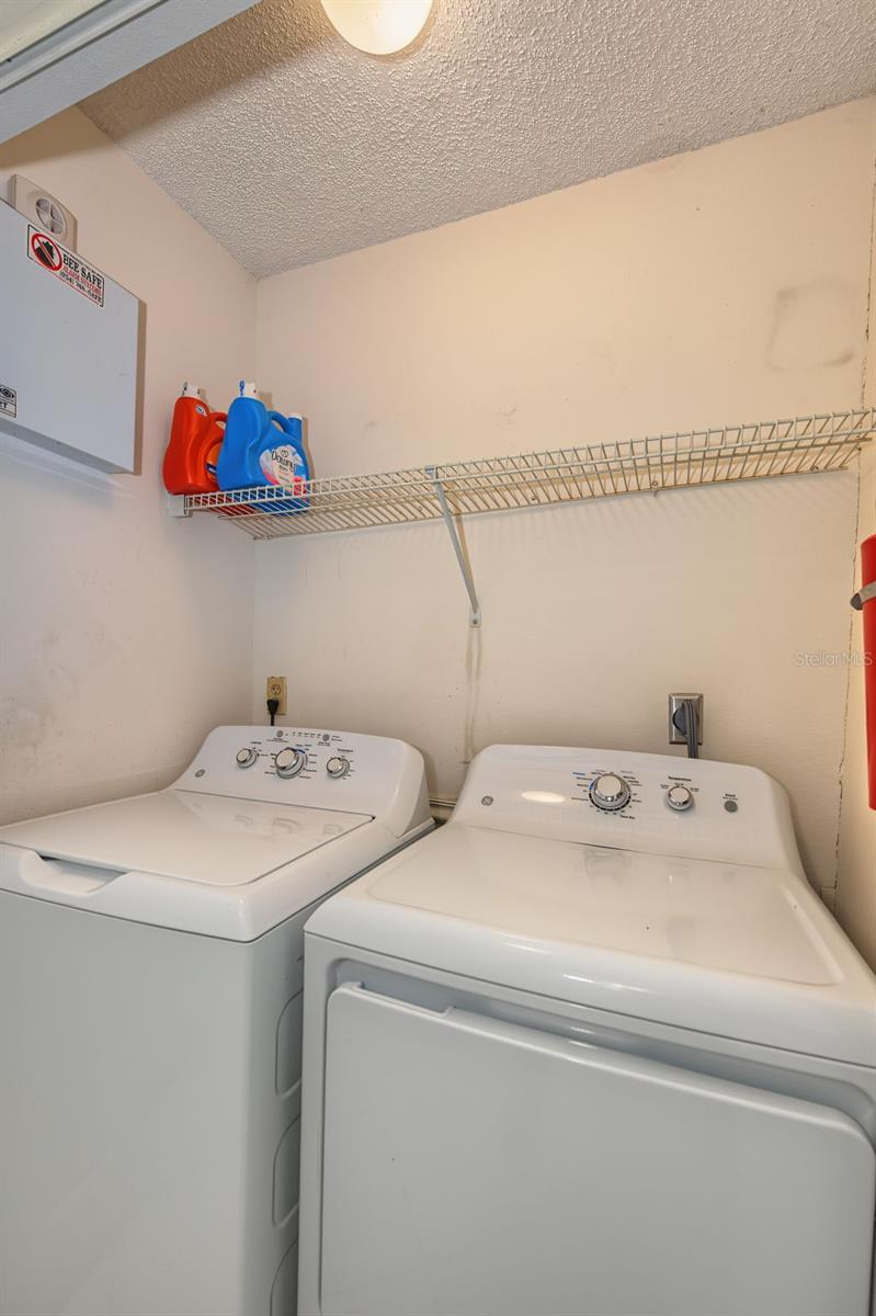 2400 FEATHER SOUND DR #123 — photo 10