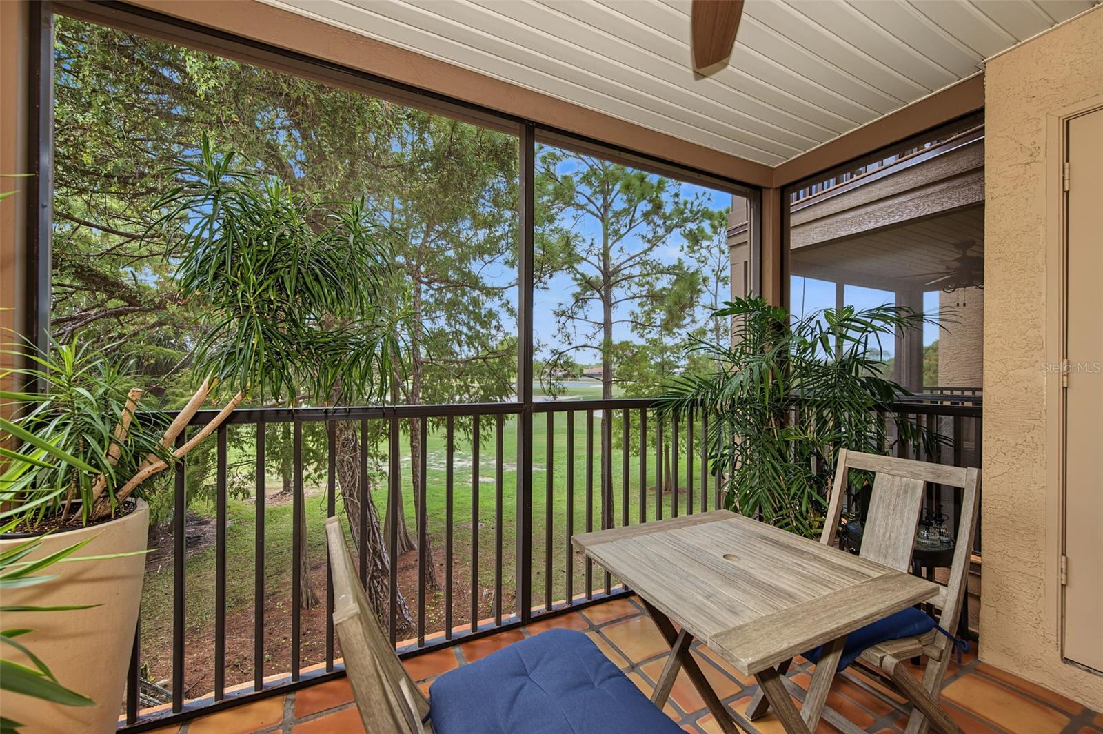 2400 FEATHER SOUND DR #123 — photo 7
