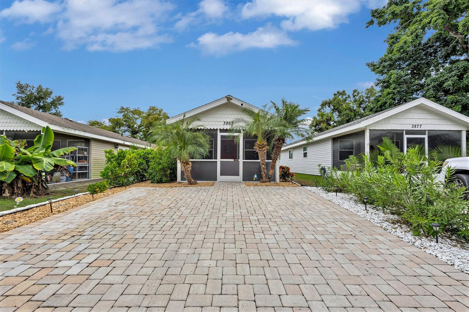 3867 ALMOND AVE — photo 3