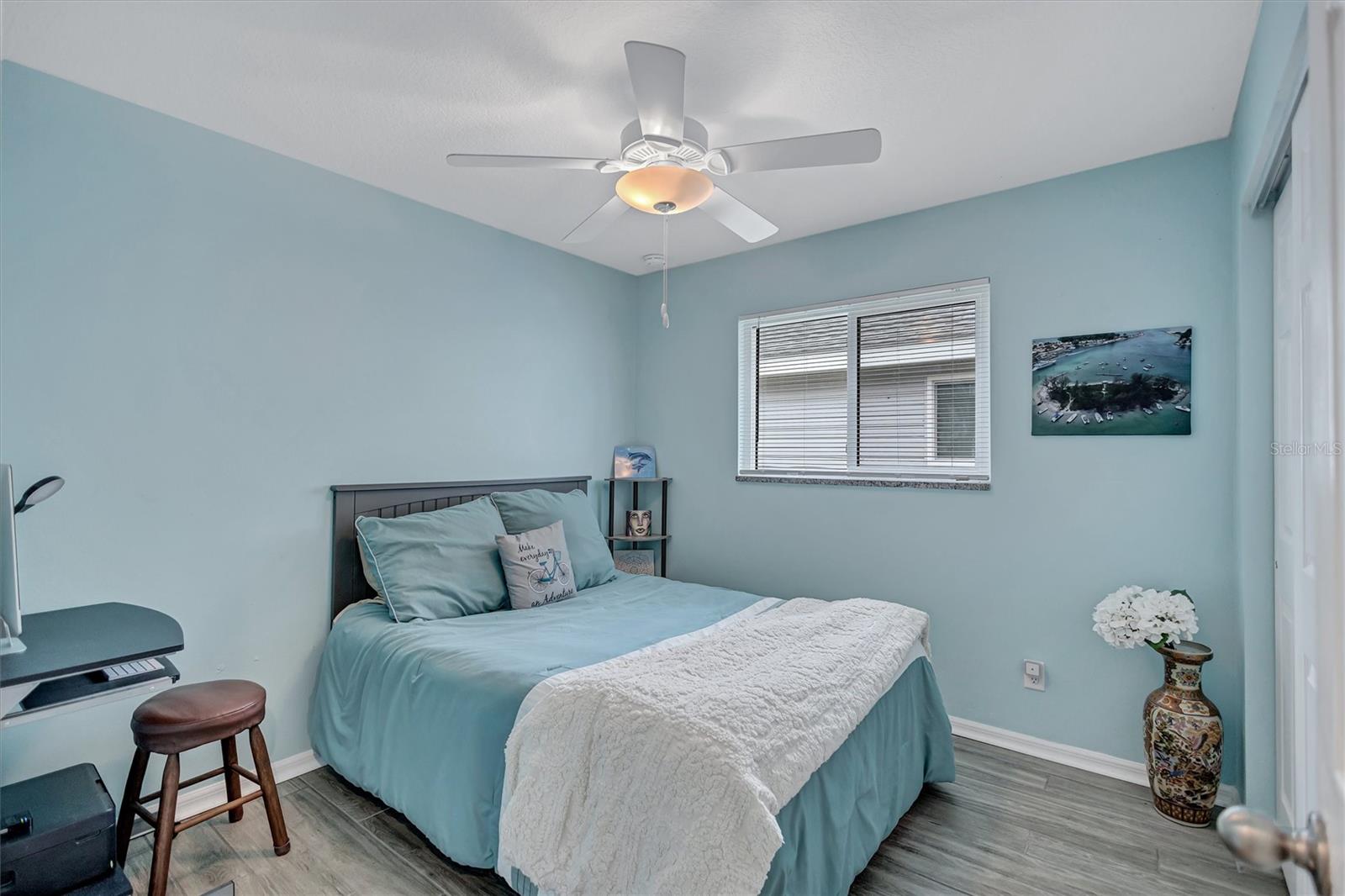 3867 ALMOND AVE — photo 18